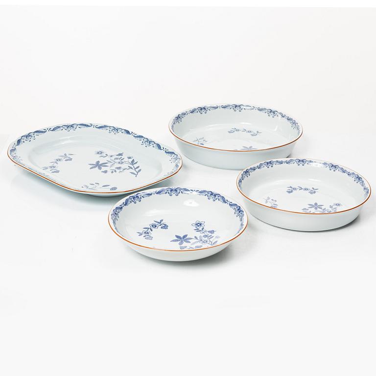 A 91 piece "East India" dining service, Rörstrand.