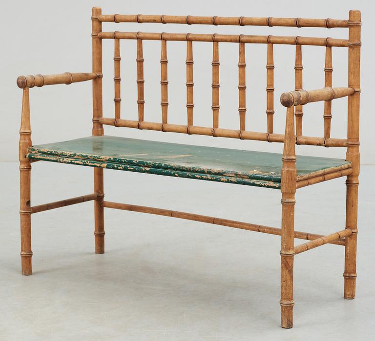 BARNSOFFA, kolonialstil, omkring 1900.