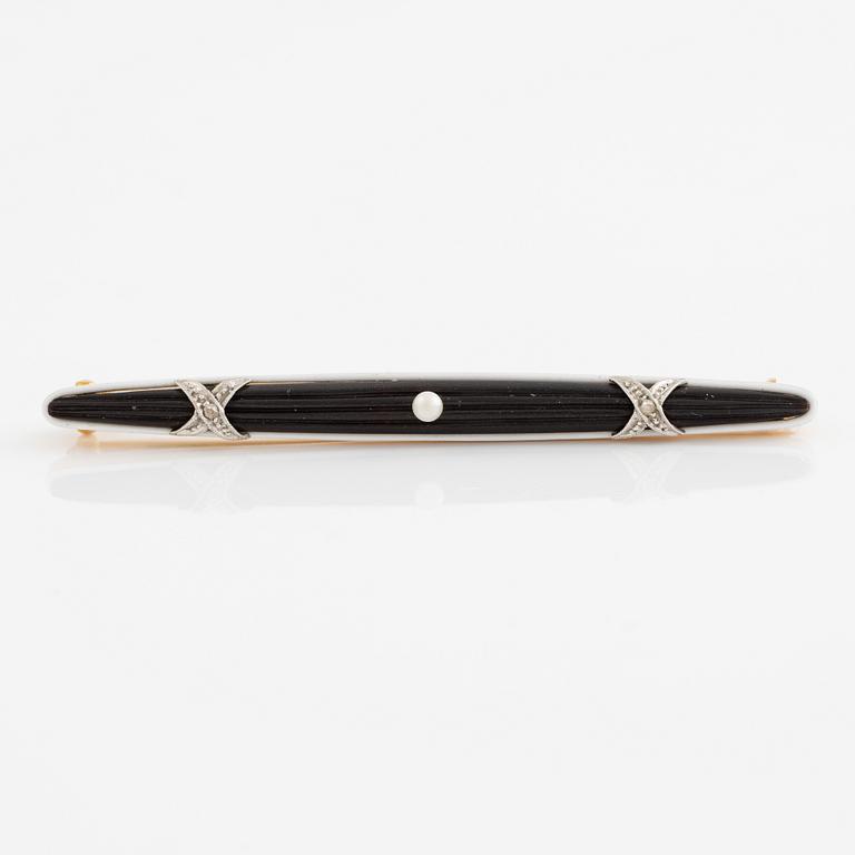 Brooch 18K gold with enamel and a black stone with cultured pearls and rose-cut white stones, including one diamond.