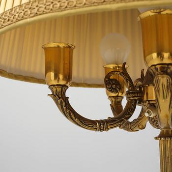 GOLVLAMPA, mässing, empirestil, 1900 första hälft.