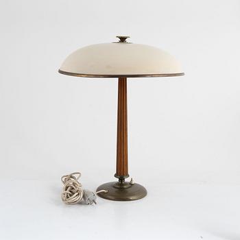 Erik Tidstrand eller Bertil Brisborg, a model "30246" table lamp, Nordiska Kompaniet, 1940's.