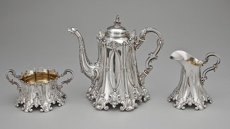 KAFFESERVIS, silver, 3 delar, götisk stil, GAB, 1913. Vikt ca 1875 g.