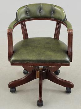 SKRIVBORDSSTOL, England, 1900-talets andra hälft.