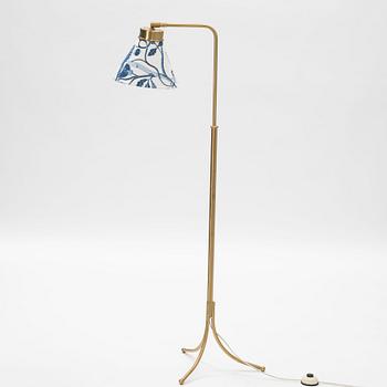 Josef Frank, floor lamp, model "G 1842", Firma Svenskt Tenn, Stockholm.