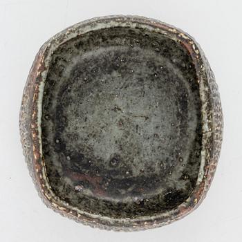 Carl-Harry Stålhane, a stoneware bowl, Rörstrand, dated -62.