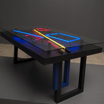 MAN YAU. TABLE. Aeon Lines. 2014.