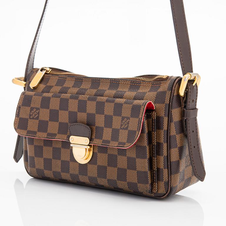 Louis Vuitton, a Damier Ebene 'Ravello GM' bag.