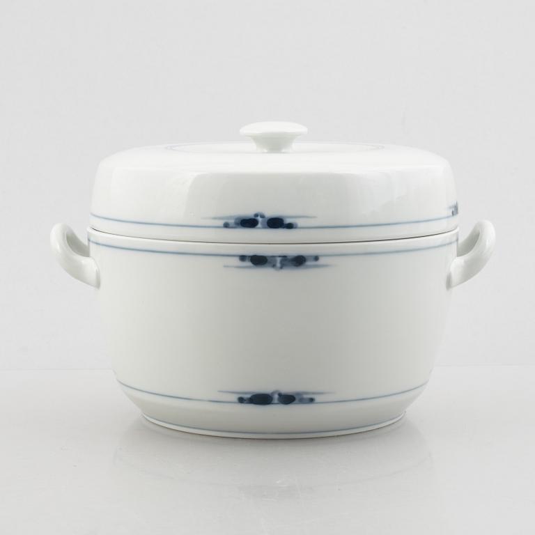 Gertrud Vasegaard, a 136-piece dinner service, 'Gemina', Royal Copenhagen, Denmark.