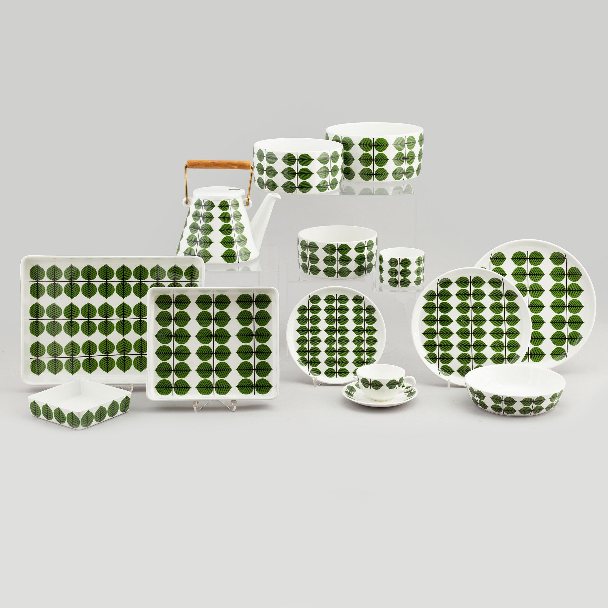 Stig Lindberg, a 39 piece creamware 'Berså' service, Gustavsberg.