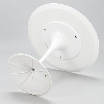 EERO SAARINEN, matbord, "Tulip", Knoll 2020.