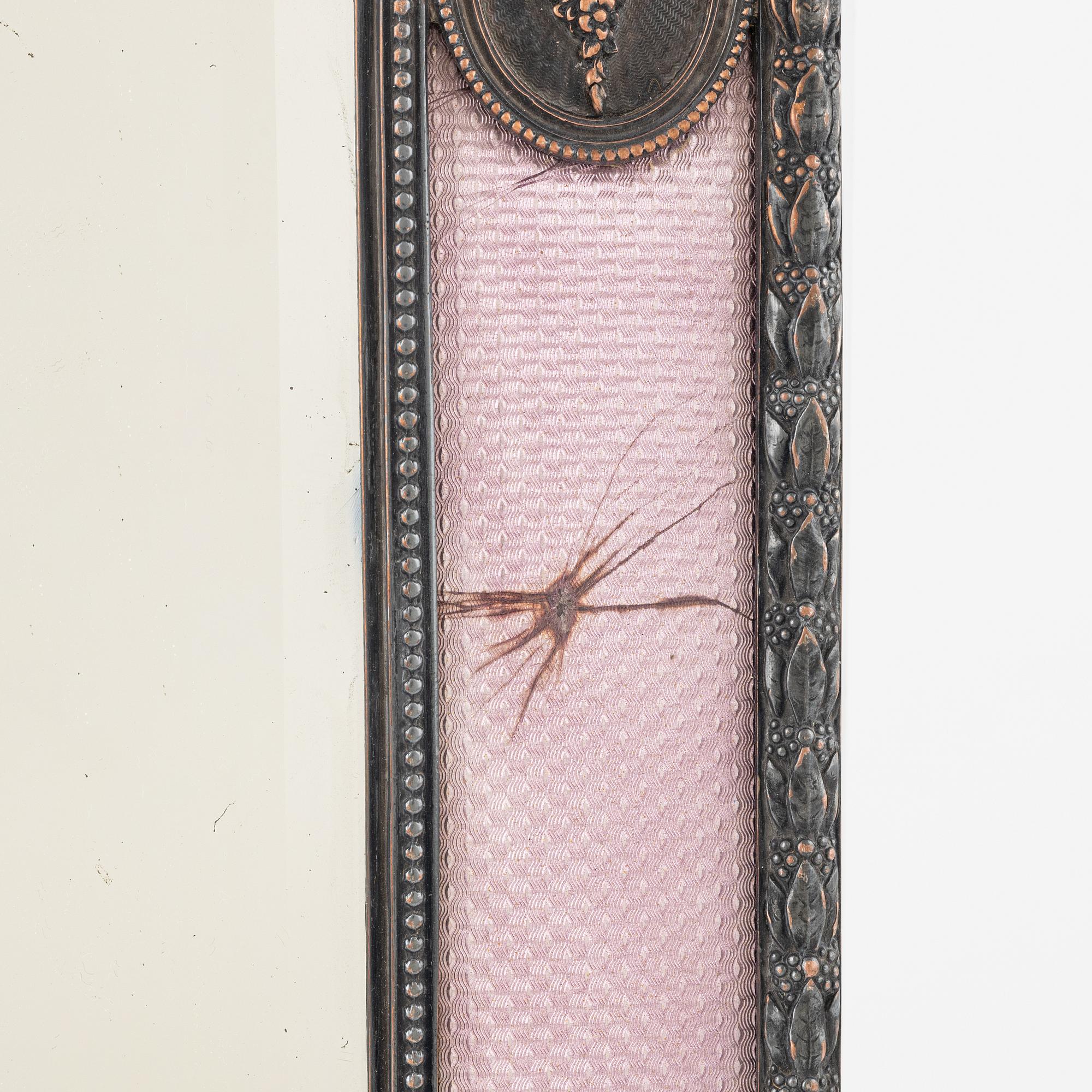 Toilettespegel, omkring år 1900.