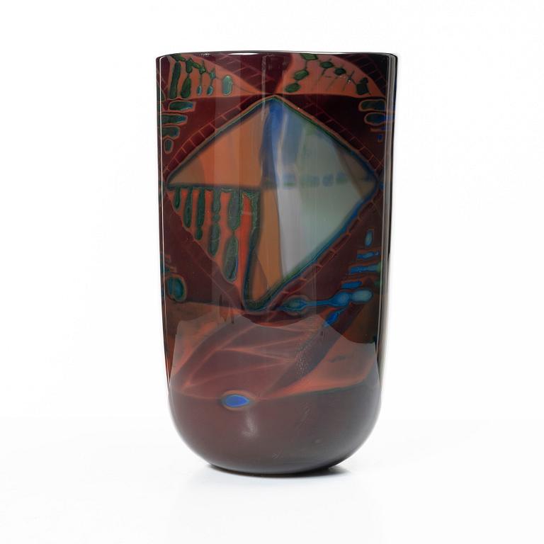 Eva Englund, vase, graal, Orrefors 1990.