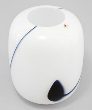 VAS, "Blues", Timo Sarpaneva, Iittala, Finland, signerad.