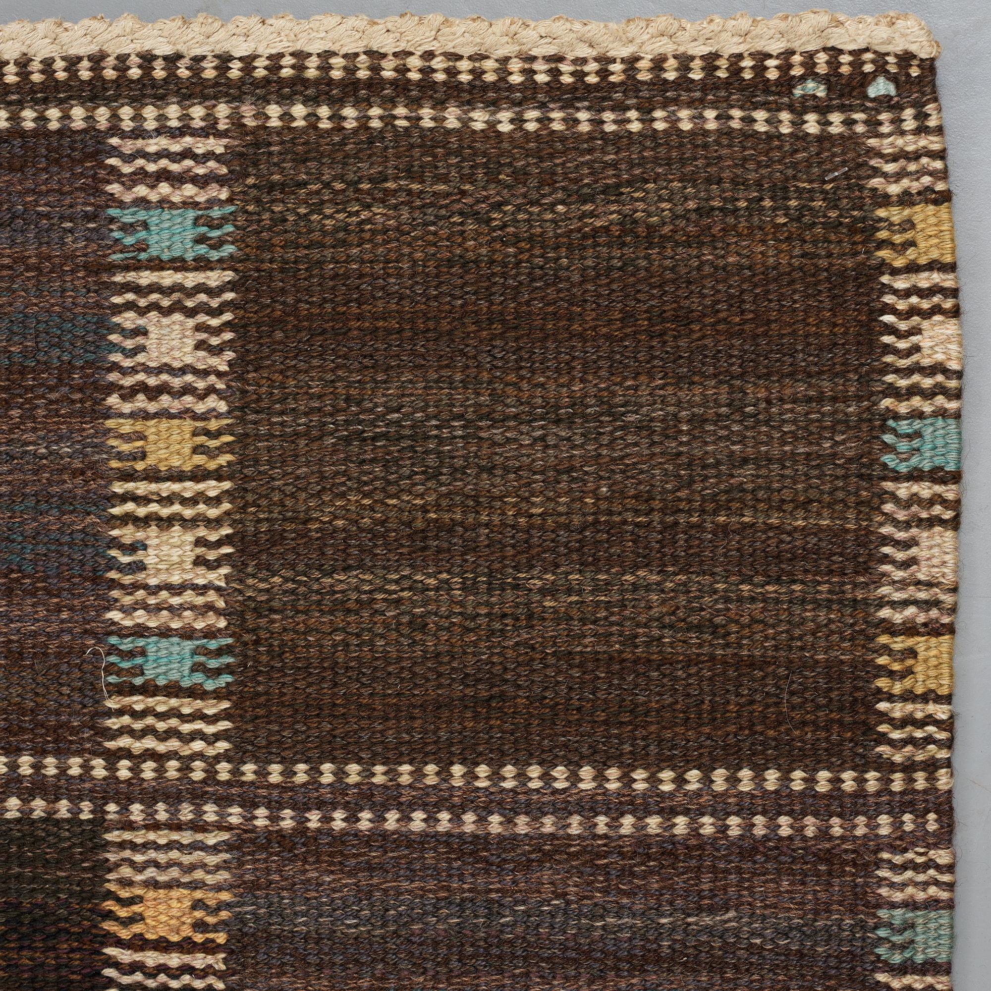 Barbro Nilsson, Matto, "Falurutan mörk", flat weave, ca 278 x 198-202 cm, signed AB MMF BN.