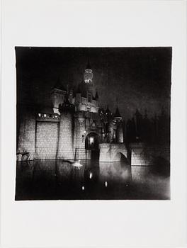 DIANE ARBUS, Portfolio with 12 heliogravures published by Electa in 1979. Numbered 26/1000.