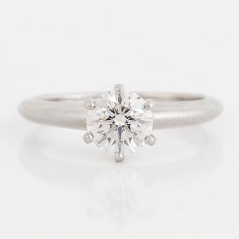 TIFFANY solitaire ring, platinum with 1 round diamond 1.09 cts, H/vs1.