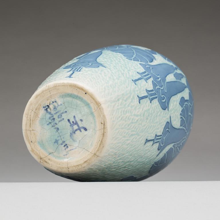 VAS, flintgods, "Sgraffito", Josef Ekberg, Gustavsberg, 1919.