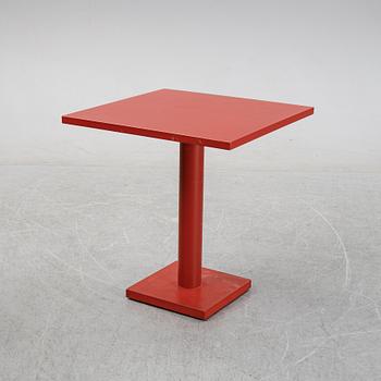 Boris Berlin/Poul Christiansen, a 'Non' table with two chairs by Komplot design for Källmo.