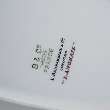 SERVIS, 47 delar, porslin, "Langeais", L Bernardaud & Co, Limoges, Frankrike.