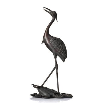 1028. A Japanese bronze crane, Meiji period (1868-1912).