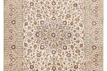 A Keshan carpet, c. 342 x 240 cm.