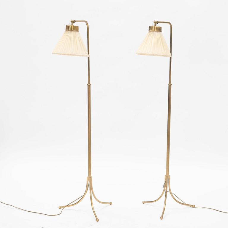 Josef Frank, floor lamps a pair, model 1842, Svenskt Tenn.