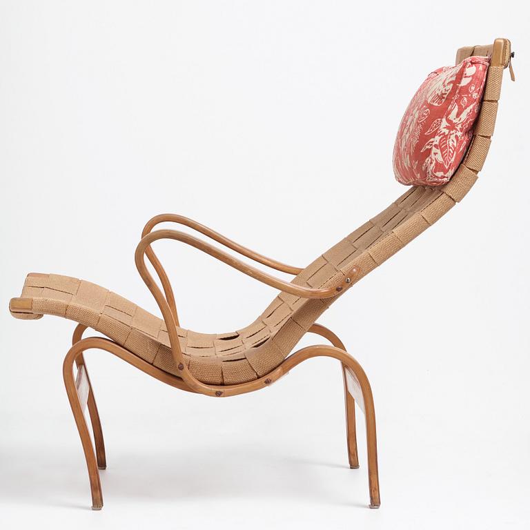 Bruno Mathsson, an armchair by Karl Mathsson, Värnamo, Sweden 1944.