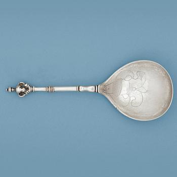 927. A Swedish early 18th century silver spoon, possibly marks of Thomas Upström, Uppsala 1705.