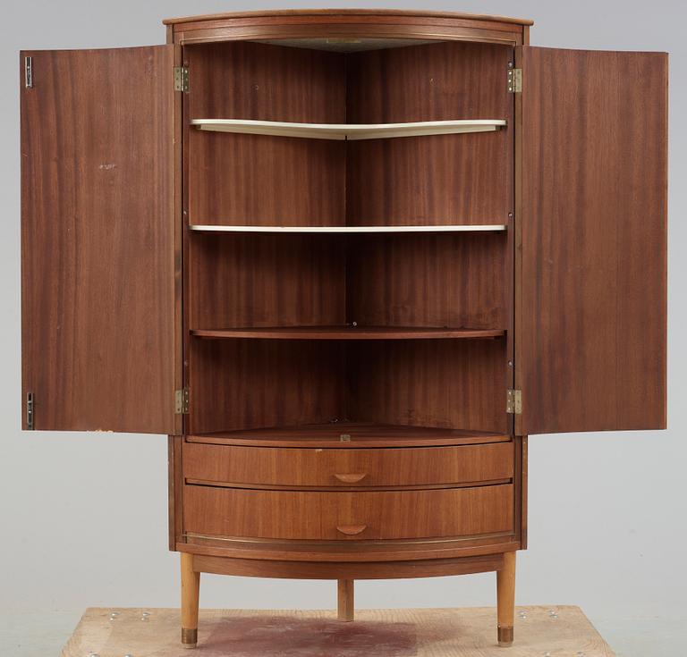 HÖRNSKÅP, Danmark, 1950/60-tal.