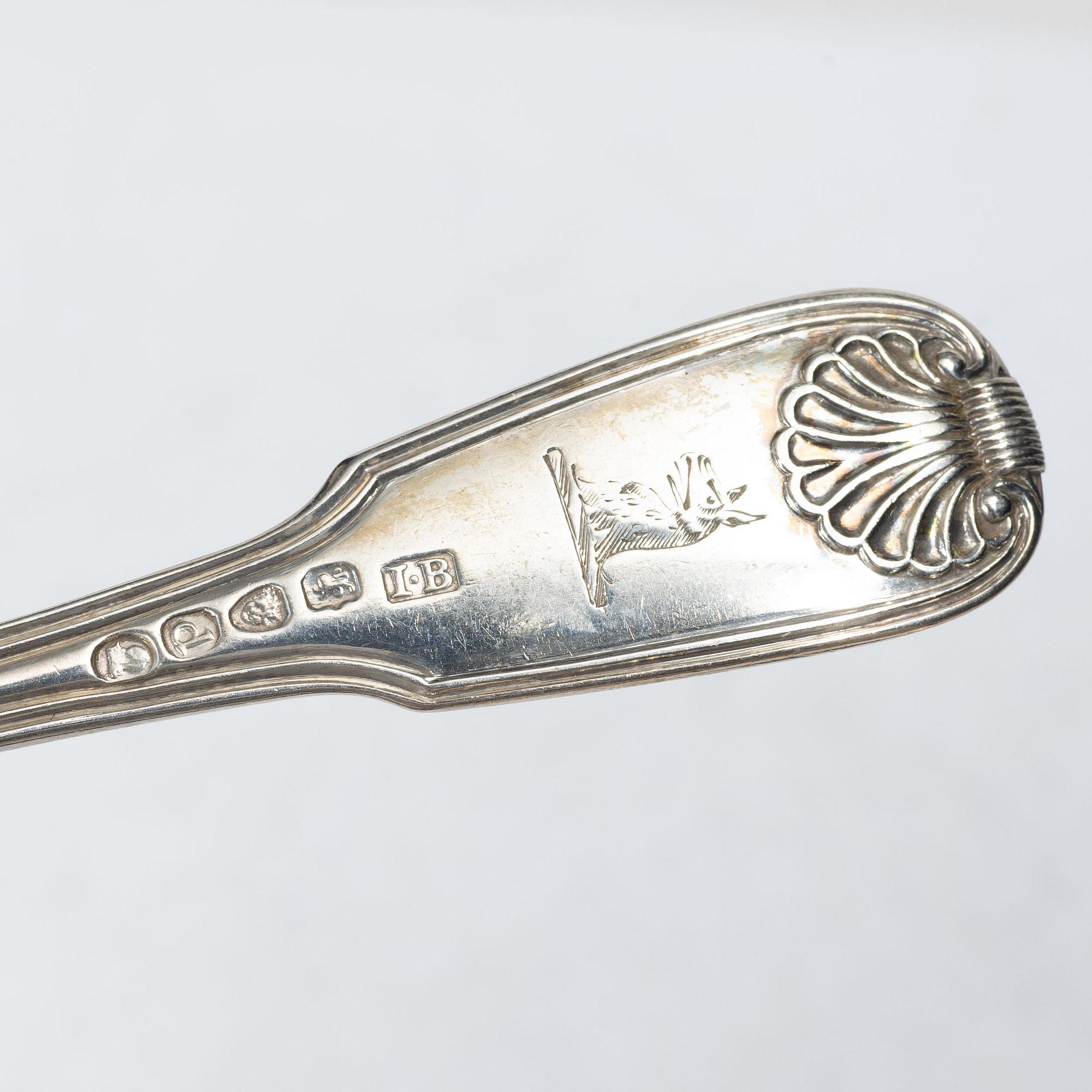Cutlery, 30 pieces, silver, England and Sweden, including John Walton, Newcastle 1836.