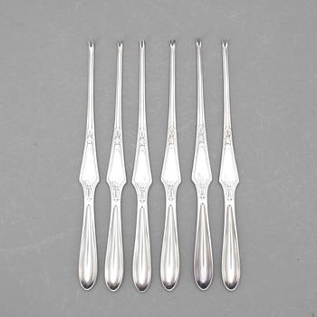 HUMMERGAFFLAR, 6 st, nysilver, ej stämplade, 1900-talets första hälft.