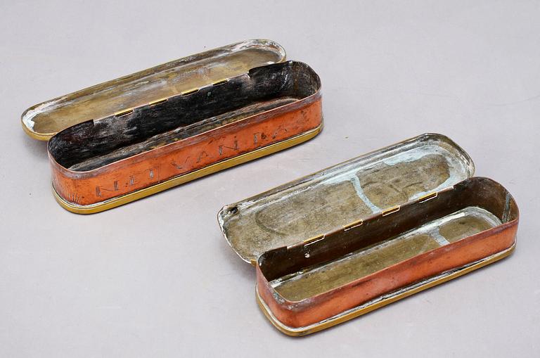 DOSOR, 2 st, mässing samt koppar, Preussen, 1700-tal.