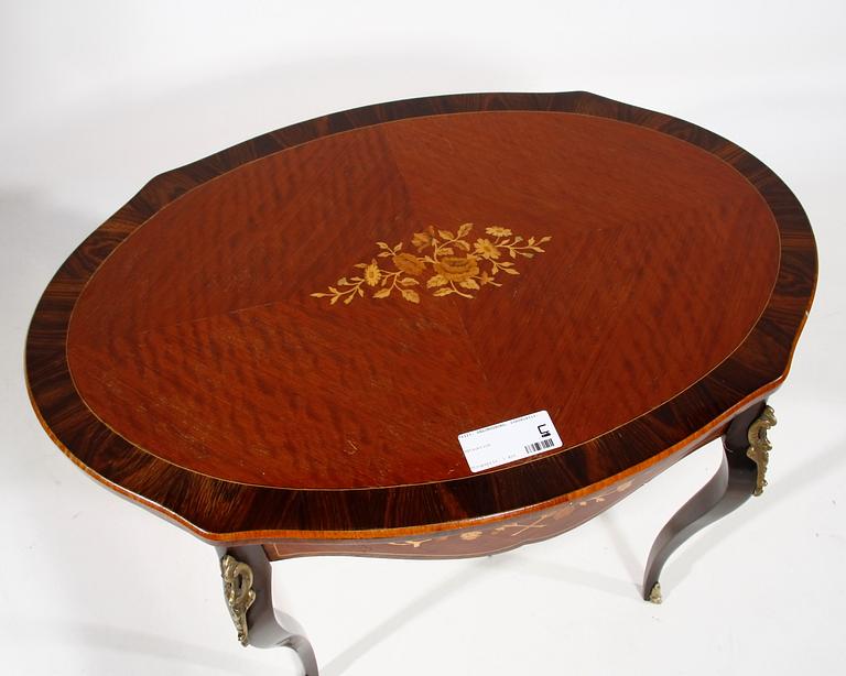 SALONGSBORD, rokokostil, 1900-tal.