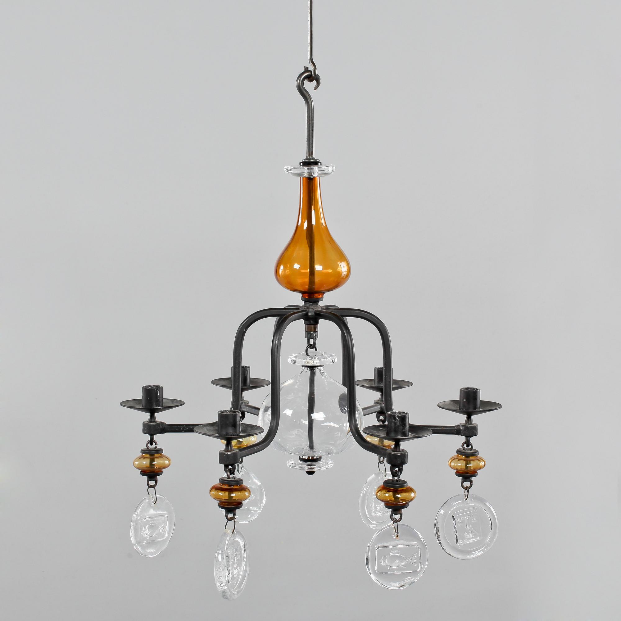 LJUSKRONA, smide, Erik Höglund, Boda, 1900-talets fjärde kvartal. Höjd 60 cm.