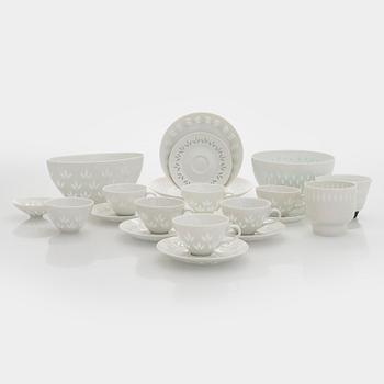 Friedl Holzer-Kjellberg, a 14-piece rice grain porcelain espresso service, signed F.H.Kj Arabia Finland.
