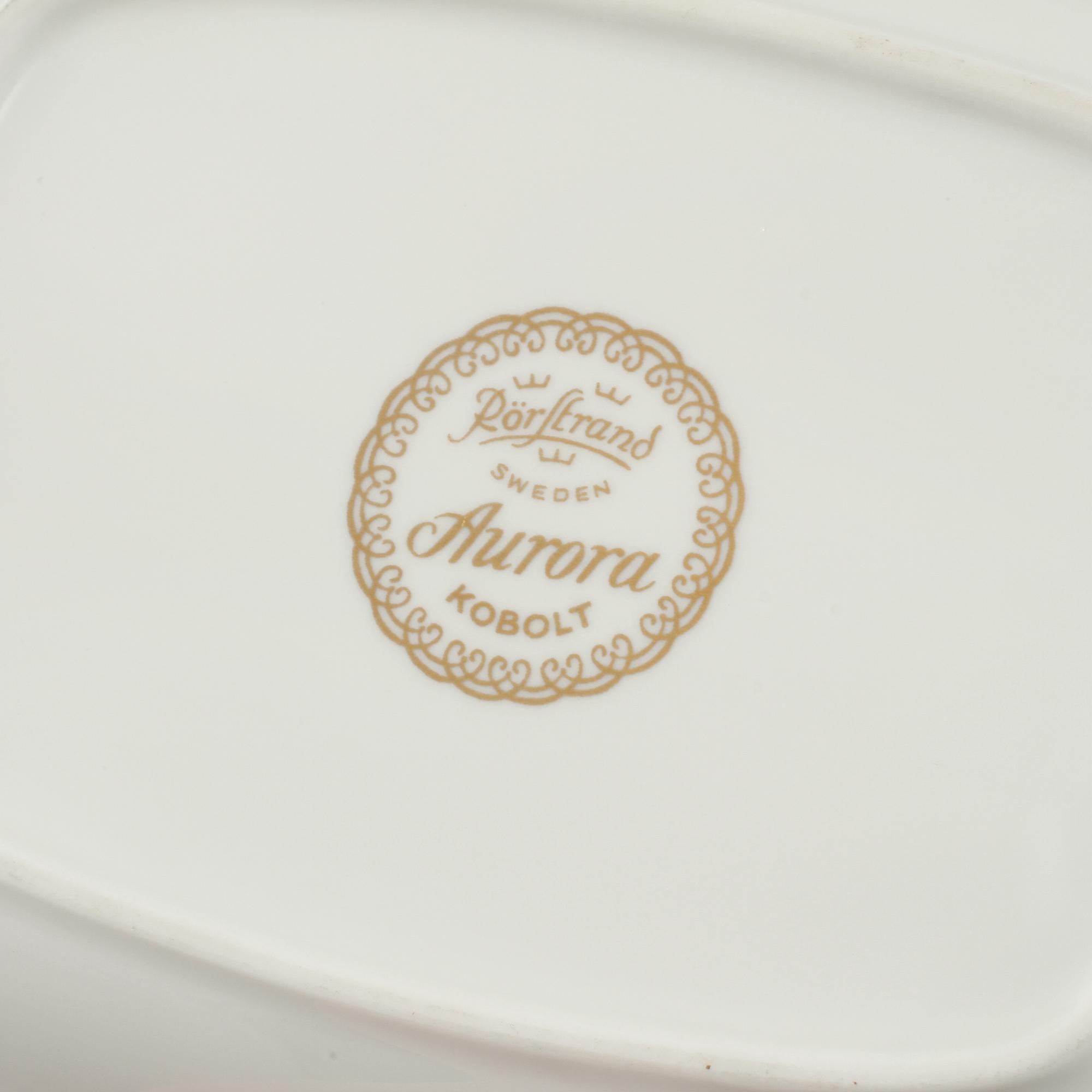 SERVISDELAR, 81 delar, porslin, "Aurora", Rörstrand, 1900-talets andra hälft.