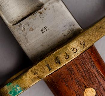 HUGGARE, 2 st, Sverige, 1800-/1900-tal.