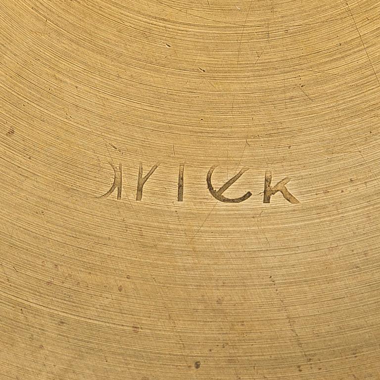 Maija Heikinheimo, A set of two brass jars manufacturer Valaistustyö for Artek, mid-20th century.