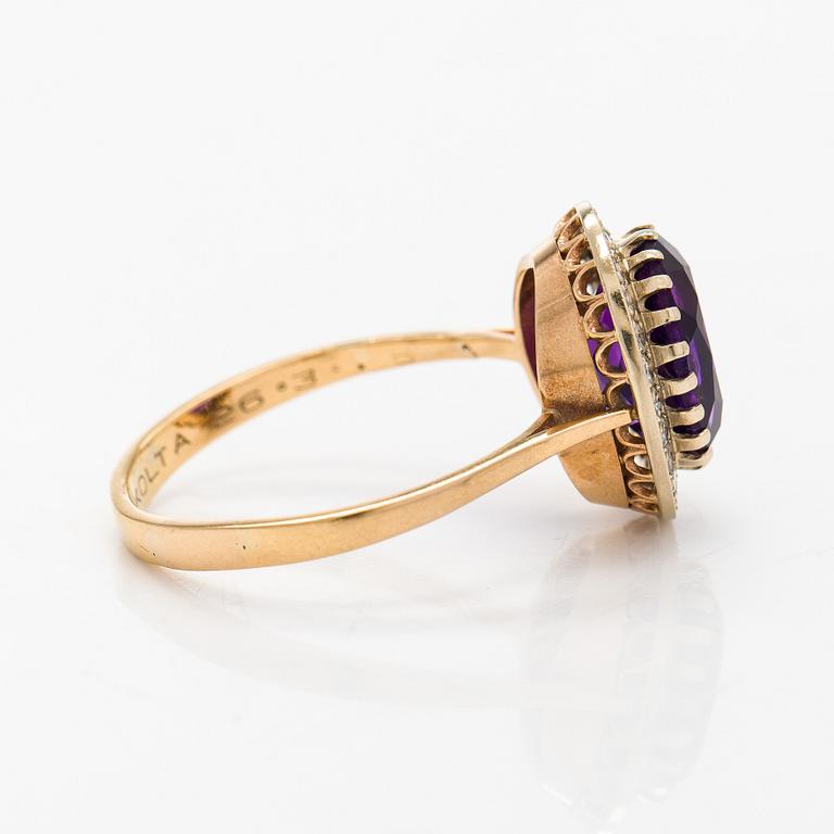 Ring, faceted amethyst, 8/8 cut diamonds, 18K gold.