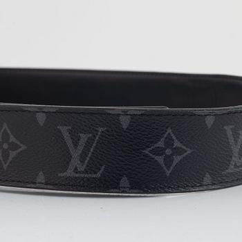 Louis Vuitton, a belt, size 85/34.