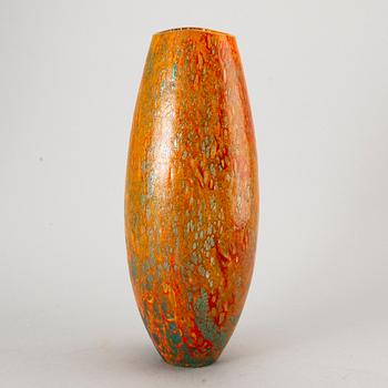 KJELL ENGMAN, a signed "Dino" glass Kosta Boda vase.