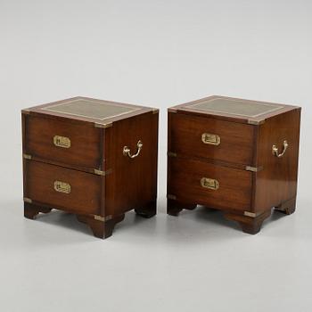 HURTSAR, ett par, engelsk stil, 1900-tal.