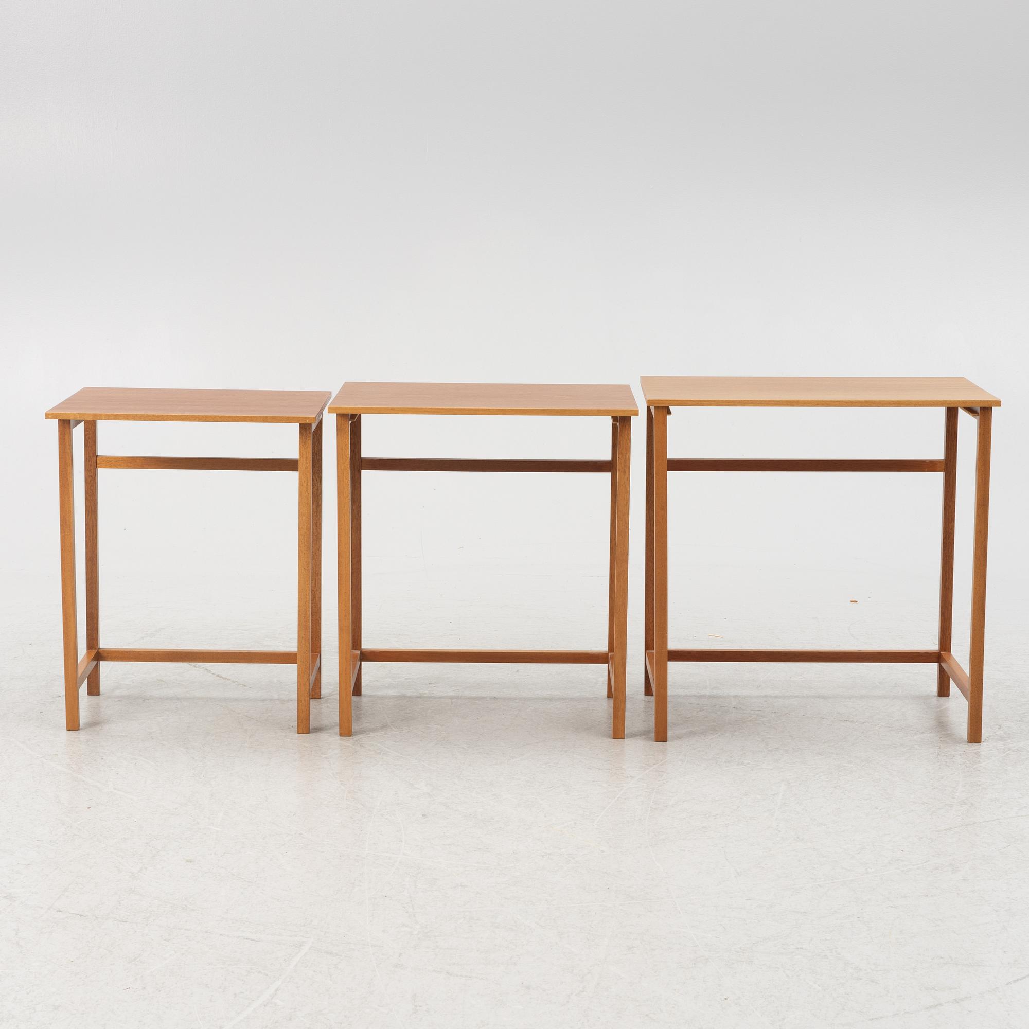 Josef Frank, satsbord, 3 delar, modell 618, Firma Svenskt Tenn, före 1985.