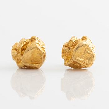 A pair of 18K gold earrings, possibly Lapponia.