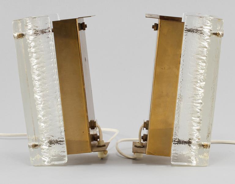 VÄGGLAMPOR, ett par, Pukeberg, 1960-/1970-tal.