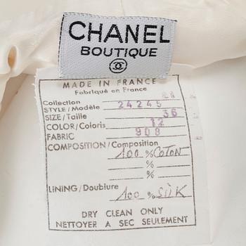CHANEL, a pair of white cotton trousers, french size 36.