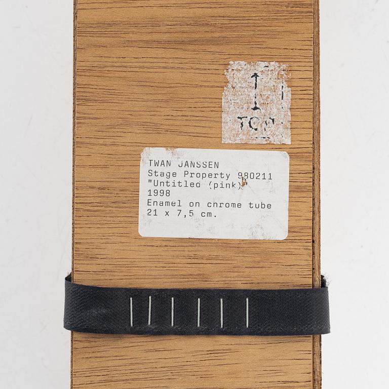 Twan Janssen, "Untitled (pink)".