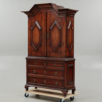 An 18th century cabinet.