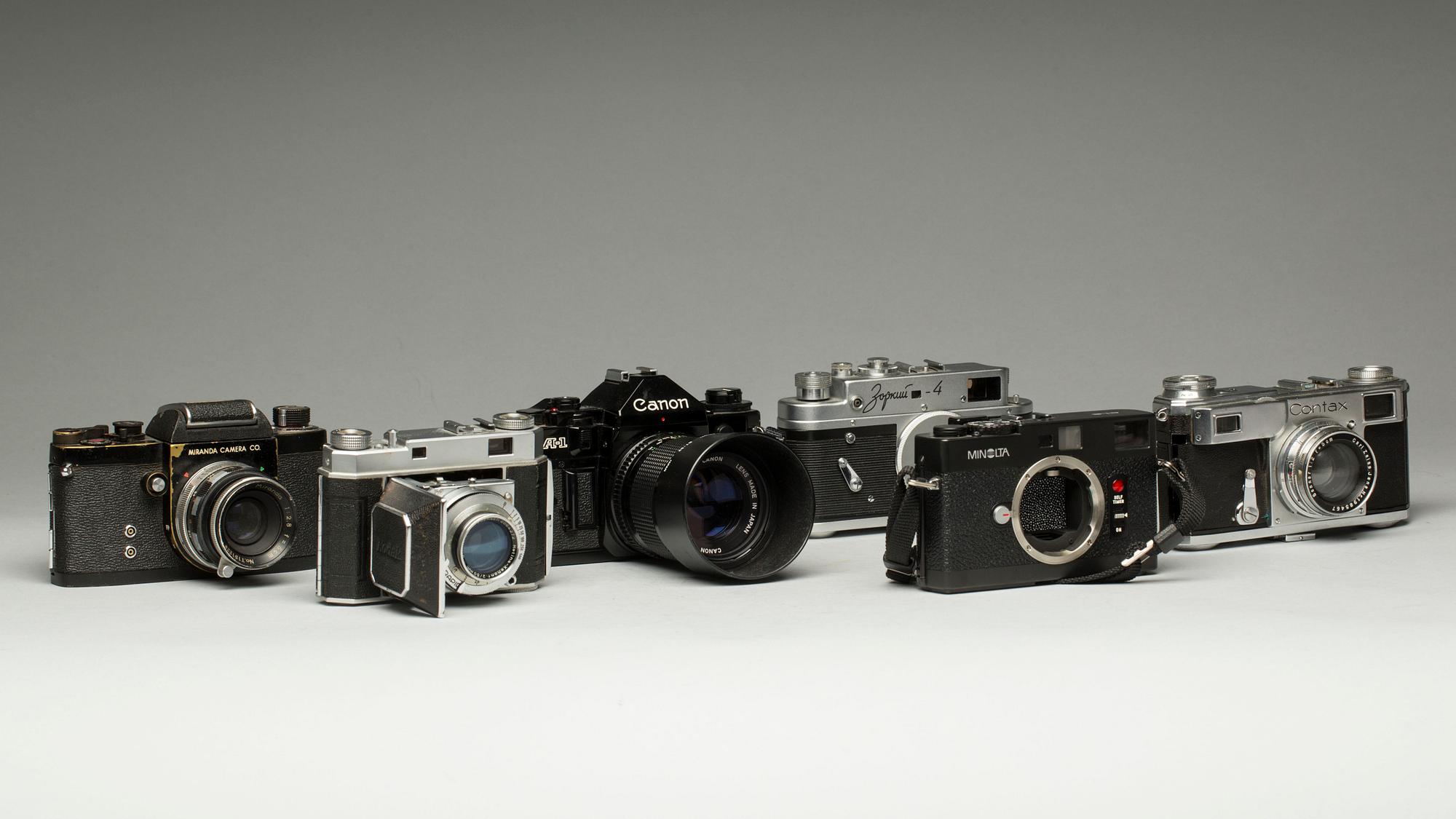 KAMEROR, 6 st, Bland annat Zorki 4, Retina III. 1900-tal.