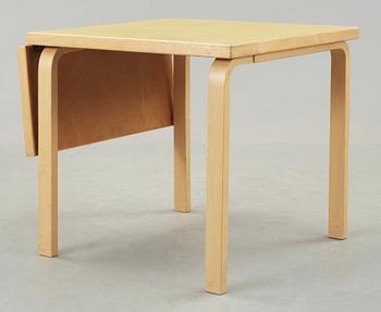 BORD samt STOLAR 4 st, modell 68, Alvar Aalto, Artek.